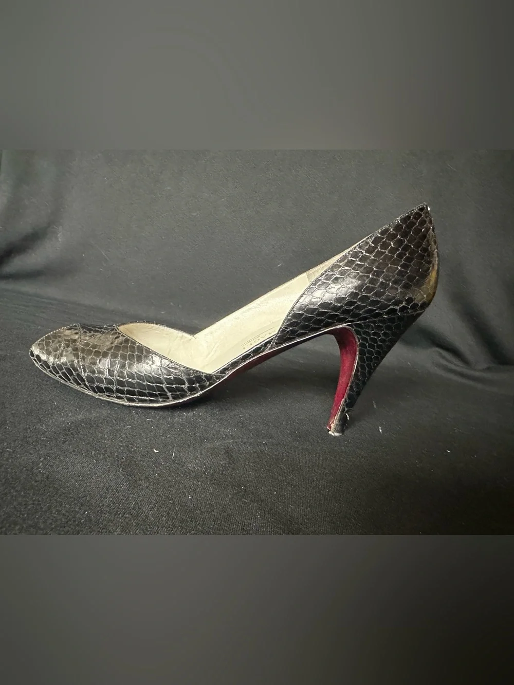 Bruno Magli Black Snakeskin Peep-Toe Heels with Red Heel Detail made in Italy 9
